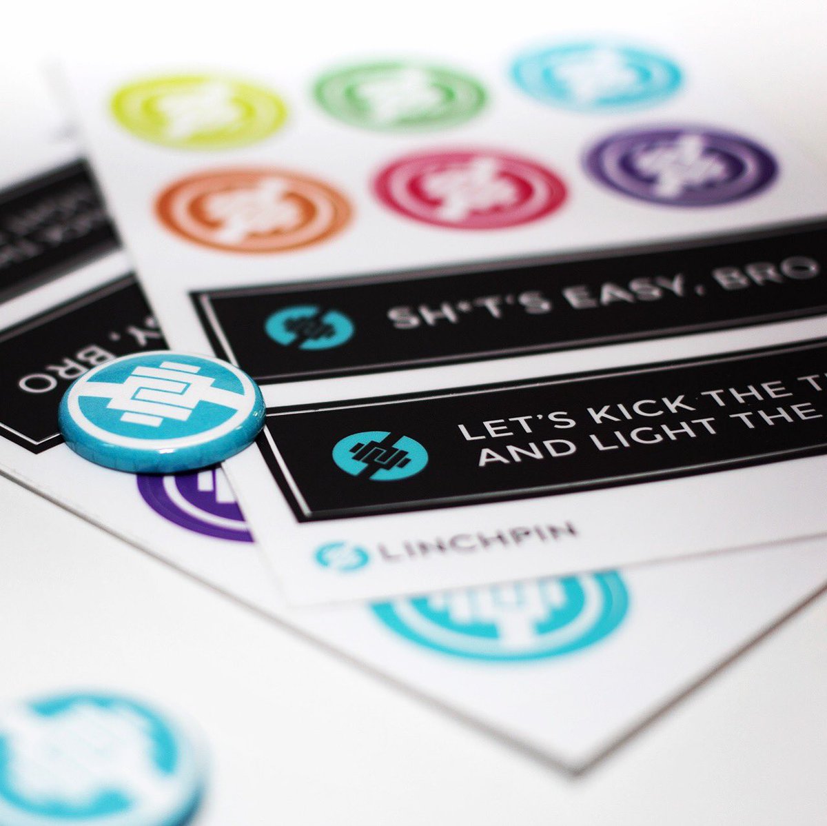 Shipping off a little swag bag of goodies to our newest rockstar who joins us next week! 🙌🏼

#stufffromustoyou #distributedteam #onboarding #swag