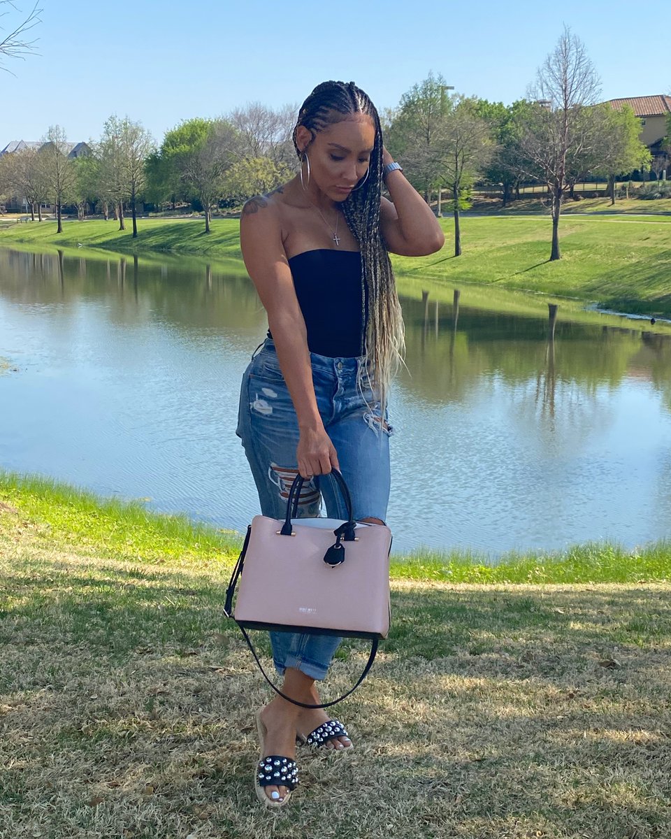 nine west jet set satchel