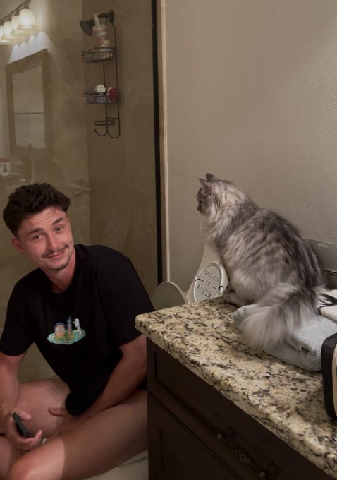 HAPPY 24TH BIRTHDAY TO MY BEST FRIEND @ItsAircool !!! thanks 4 always making me laugh, either with you<a class="tags" target="_blank" title="On Twitter" href="/?out=eyJ0eXAiOiJKV1QiLCJhbGciOiJIUzUxMiJ9.eyJpYXQiOjE3MTM3NTIxMzMsImlzcyI6InR3cG9ybnN0YXJzLmNvbSIsIm5iZiI6MTcxMzc1MjEzMywiZXhwIjoxNzQ1Mjg4MTMzLCJyZWRpcmVjdF91cmwiOiJodHRwczovL3R3aXR0ZXIuY29tL0l0c0FpcmNvb2wifQ.vdSDGxt7Z49rAwb1gY7wG1PDsNkxXnXzihAJDPejhPlKvneGq8jHIBFN8HxITwLLFYiYdie2ADr26MlzRPyjqQ">@ItsAircool</a>