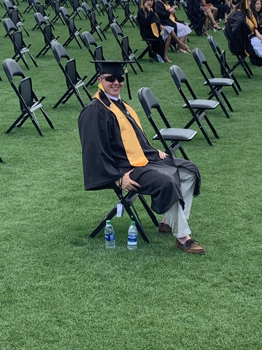 dksaef's tweet photo. #graduate So proud of Wade! Graduation at #KSU https://t.co/HO2JmsqVin