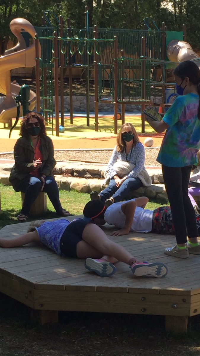 CourtneyMcGil14's tweet photo. Fourth Graders performed their student written and directed play, The Cursed School , on our playground amphitheater!! 🐊👋⁦@brimmerandmay⁩ #brimmerlowerschool https://t.co/JRTyuUXwZi