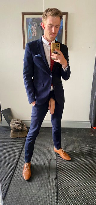 I relaunched my Onlyfans this week!! 💯  😈 Solo, BJ, BG, BBG, BGG, Rimjobs an soooo much more!!! 😈  As<a href="/tag/cockfoot"class="tags"><span>#cockfoot</span></a>