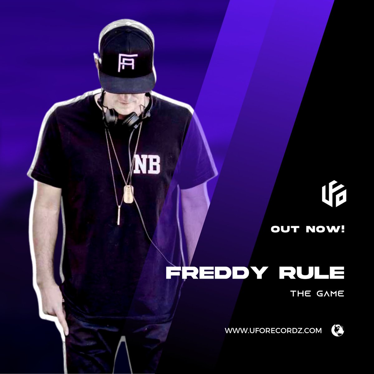 Grab my new track on all major music sources! #TheGame

<a href="/uforecordz/">UFO Recordz</a>