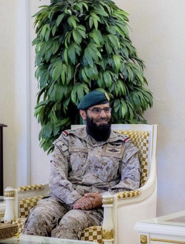 ALMJAWLH's tweet photo. أطيب التهاني والتبريكات لسعادة اللواء الطيار الركن / تركي بن عبدالله بن عالي ابن مجول الشاطري، بمناسبة صدور الأمر السامي الكريم بترقيته إلى رتبة لواء طيار ركن.
سائلين الله له العون والتوفيق https://t.co/uAOsif6r3H