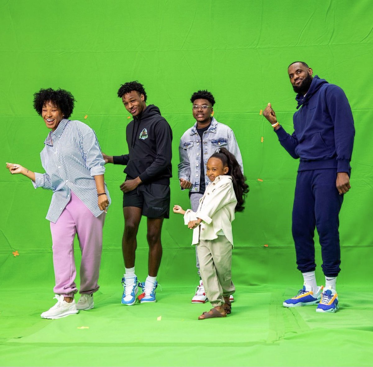 tvwriteher's tweet image. The James Gang is so beautiful 😍😍