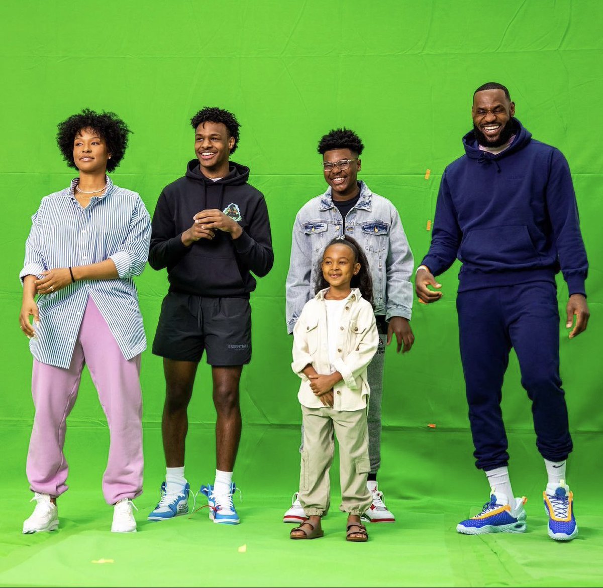 tvwriteher's tweet image. The James Gang is so beautiful 😍😍