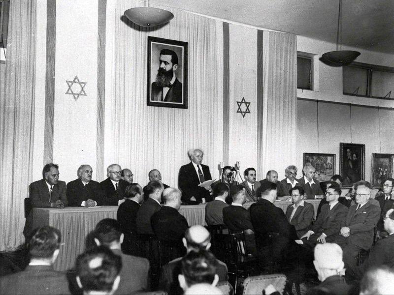 في 14 من أيار / مايو 1948 
 قبل 73 عامًا

 أعلنت دولة إسرائيل استقلالها

 تعرضت لهجوم من 6 جيوش...
