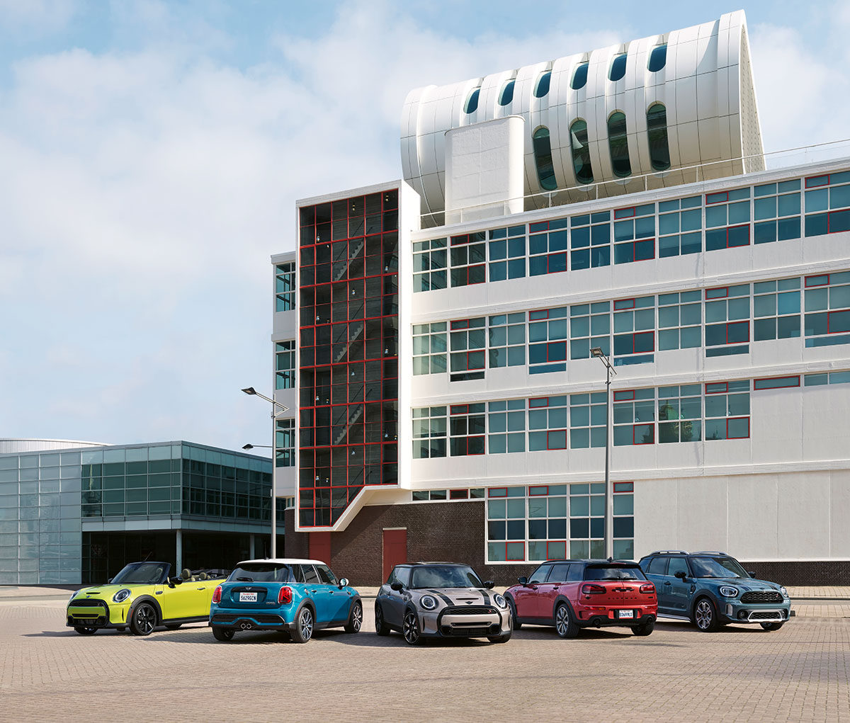 Seattle_MINI's tweet photo. Looking to upgrade?! We have awesome trade-in incentives happening this month! Plus, our retired loaner fleet is stocked with  Clubmans, Countrymans, 2 dr Hardtops, and 4 dr Hardtops with savings up to $4,500 off! 

Check out our options here: https://t.co/EyKSCnxA7m https://t.co/yFBN2q4GQJ