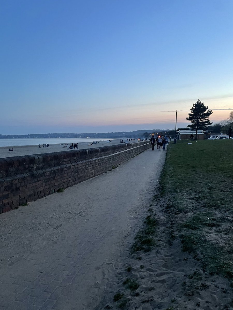 SwanseaSailing's tweet photo. #ourswansea
#ConnectWithNature https://t.co/67omEmLWab