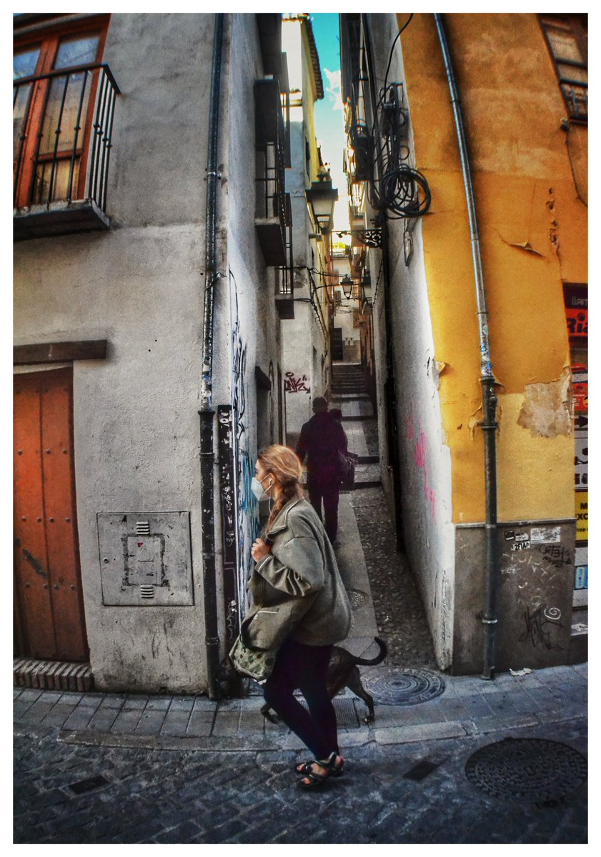 AndaluciaEx's tweet photo. Redescubrir #Granada a través de paseos urbanos.
@viveandalucia @legadoandalusi #viajes #viajeros #andalucia https://t.co/ZenPj2UiFZ