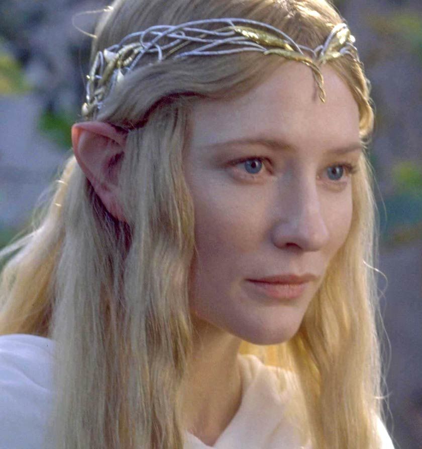 Happy Birthday to Cate Blanchett who turns 52 today. 