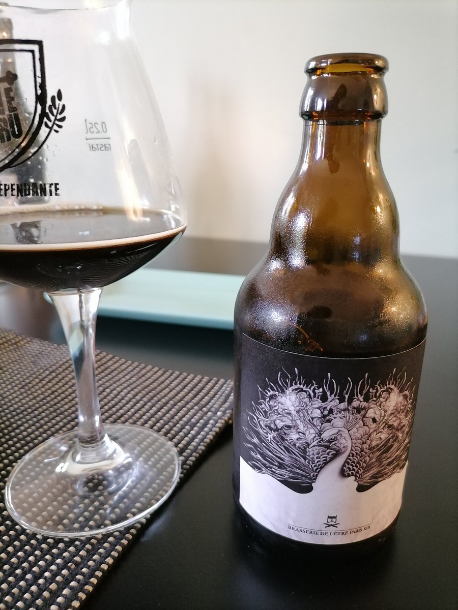 Merci pour le conseil <a href="/bierocratie/">Biérocratie</a> ! La double féond de <a href="/BrasserieEtre/">Brasserie de l'Être</a> me ravit au plus au point. Une texture liquoreuse parfaite, des saveurs de pruneaux, abricot sec, torréfaction, zan, cuir, tabac... Je déguste et j'en redemande ! #bière