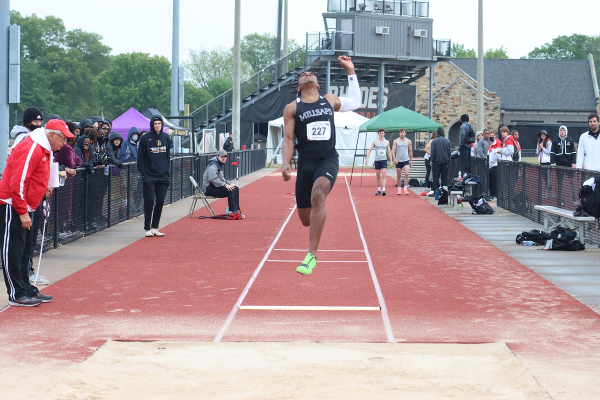 MajorAthletics's tweet image. Congratulations to Chris Butler for leaping 7.30 meters (23 feet-11.4 inches) at the Carey Last Chance Meet, which is a known-listed SAA record!

That leap currently ranks Chris in the top-10 nationally and in position to qualify for the NCAA Championships!

#FlipTheM⚔️ #GoMajors