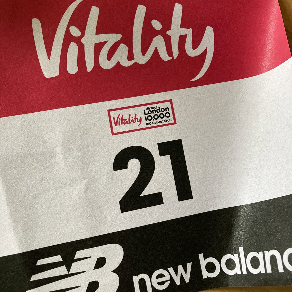ChaplenDaniel's tweet image. All the commuting miles catching up on me 😴 Hoping to slowly increase the running miles again this weekend in my new @nike #runningshoes! Working towards the 1st events of the year @London10K &amp;amp; @RunThroughUK Herts Half! @TeachersRunClub @RunSomeHQ #runningmayor #teacherswhorun