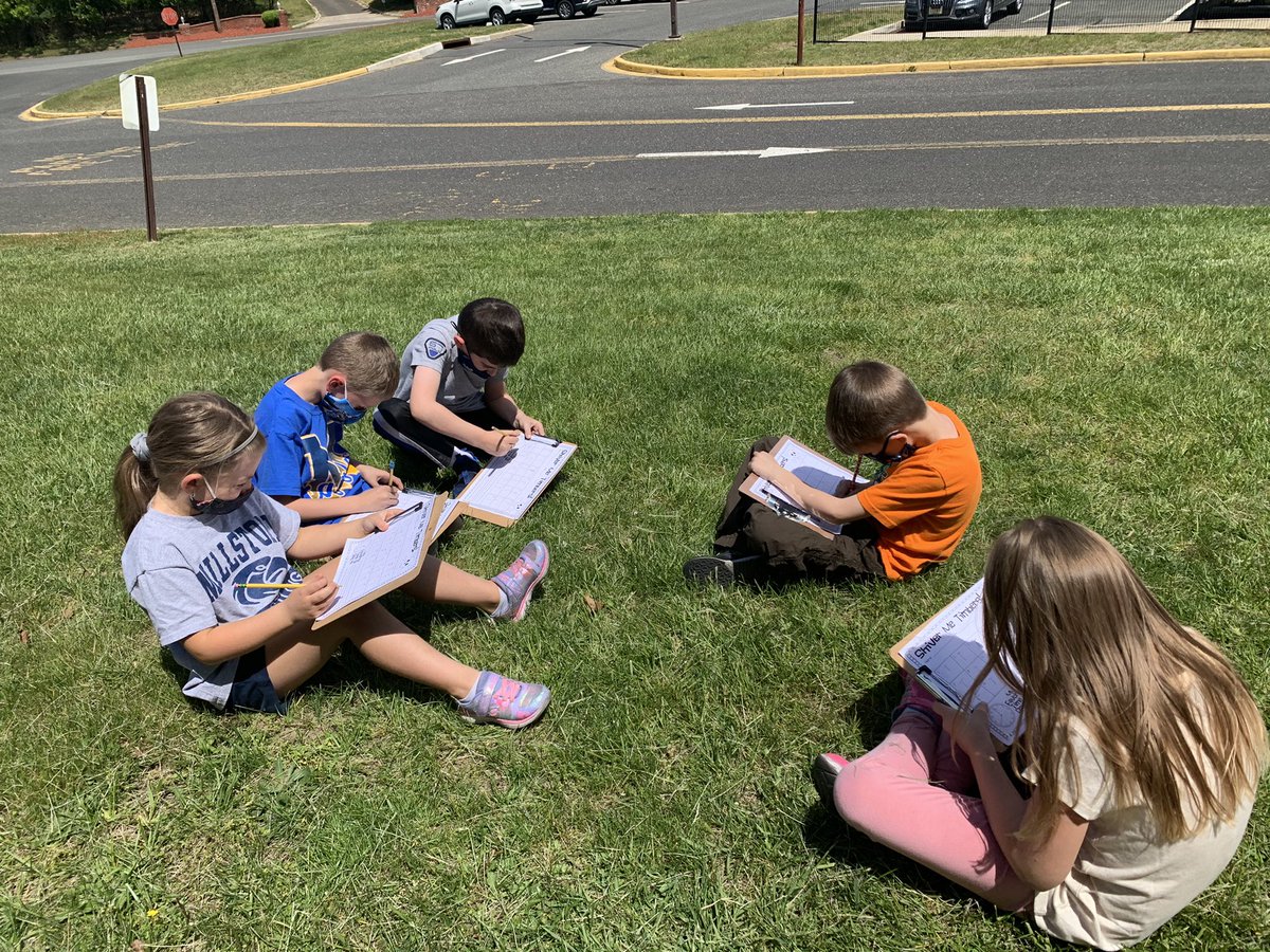 guricomps's tweet photo. Great day for a time scavenger hunt! https://t.co/JHw1BPnm9Z