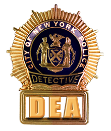 WangForFlushing's tweet photo. I am truly honorable to receive the endorsement from the NYC Detectives’ Endowment Association (DEA). Along with the endorsement from the PBA, NYC’s two largest police unions have endorsed my campaign to help restore public safety as a top priority if I could be elected. https://t.co/yLS2zhLIh0