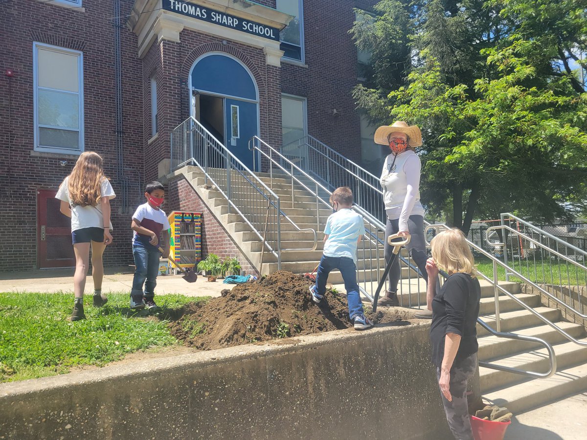 Thomas Sharp Elementary School PTA tweet media