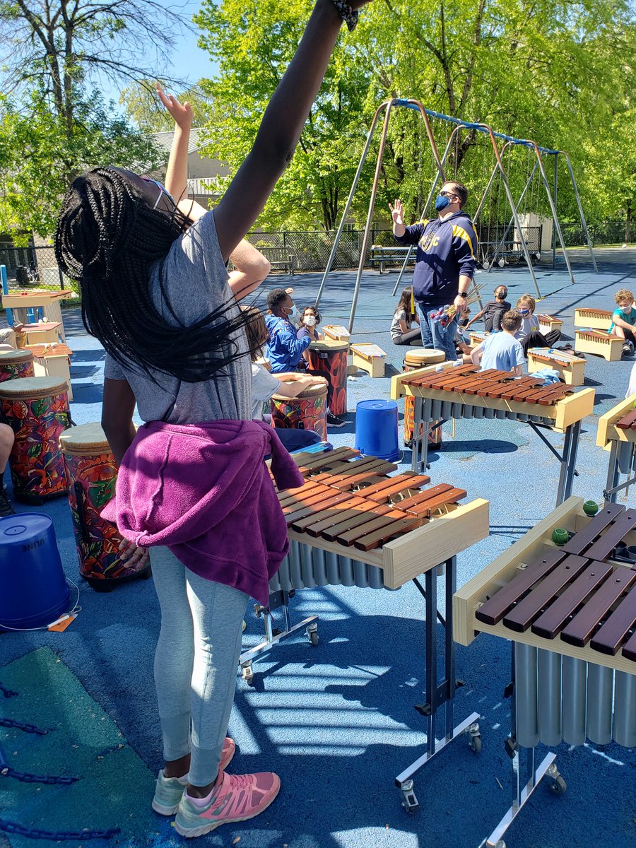 5th Grade News tweet media