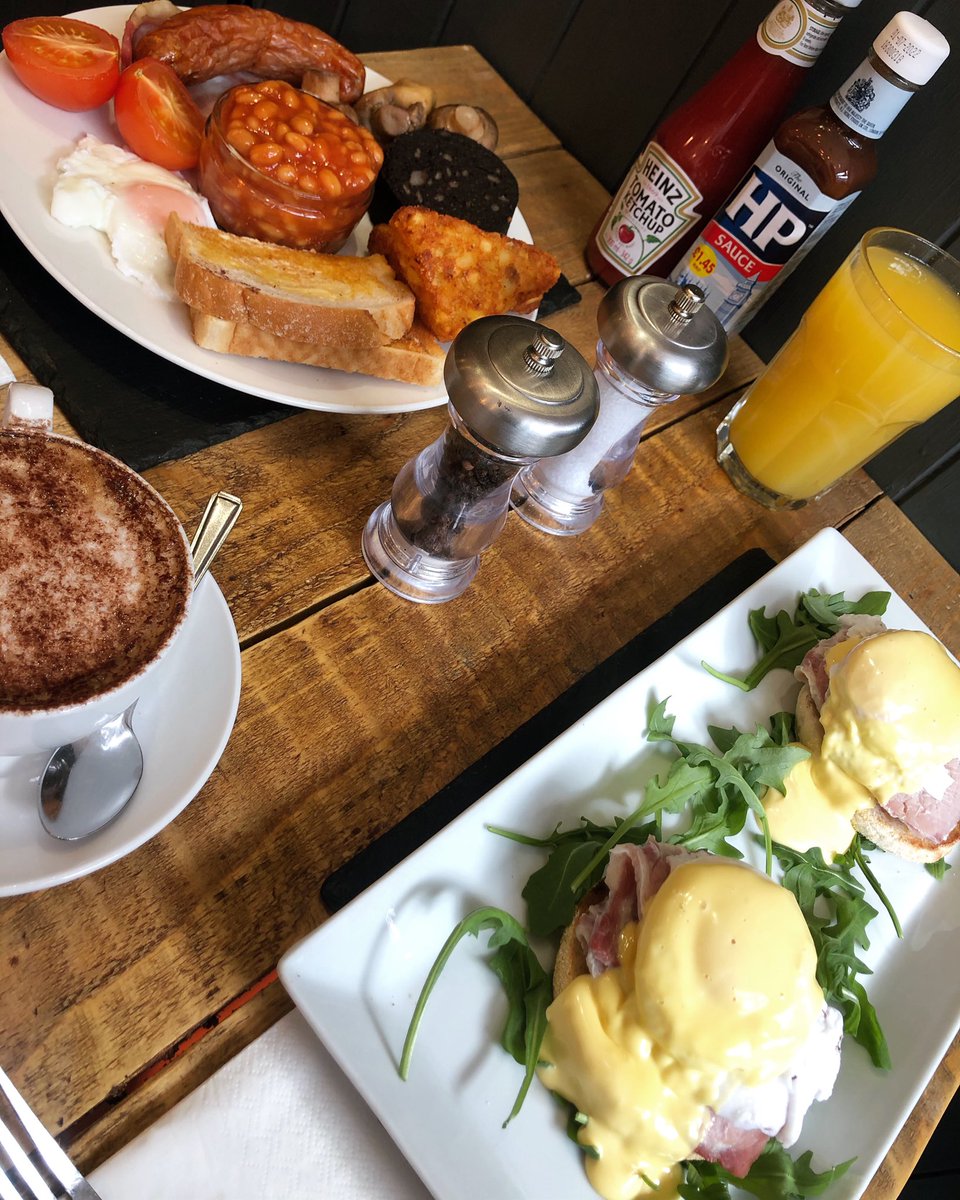 ☕️🍳🥓🥪 BACK OPEN MONDAY THE 17th BAAAAABBBBYYYYY 🥪🥓🍳☕️ ⠀
⠀
For those of you that just know us for CAKE CAKE CAKE, we’re actually a Cafe! Serving you Full English, Eggs Benny, Eggs Royal, Panini’s, Sandwiches, Coffees and of course Cake 🍰!!! ⠀