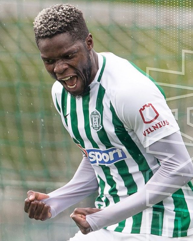 Dans le cadre de la 14e journée du championnat de Lithuanie 🇱🇹, le <a href="/fkzalgiris/">FK Žalgiris Vilnius</a> s’est imposé (1-0) contre Panevezys, ce vendredi. 

<a href="/Pape_D_Diaw/">Pape Djibril Diaw</a> 🦁🇸🇳 a marqué l’unique but de la rencontre, son premier dans cette compétition. #Kebetu #Senegal #FootSenegal
