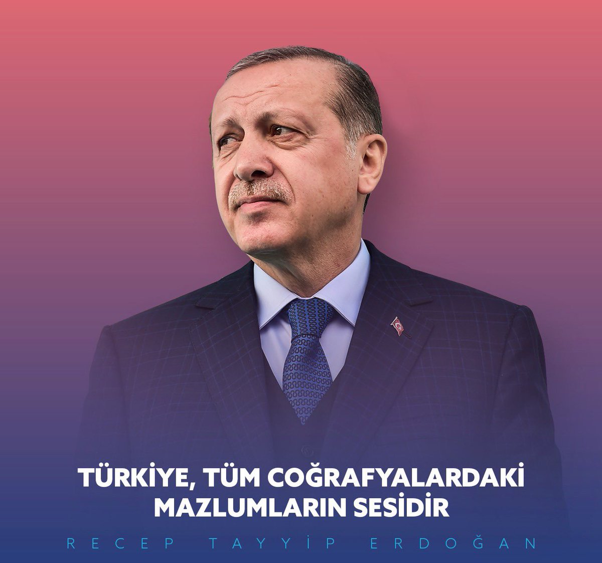 avaliozkaya's tweet photo. Ezilenlerin gür sesidir o
Suskun dünyanın hür sesidir o
Göründüğü gibi olan,
gücünü milletten alan,
Recep Tayyip Erdoğan.
#MilletinAdamı https://t.co/moP1Rc0WSL