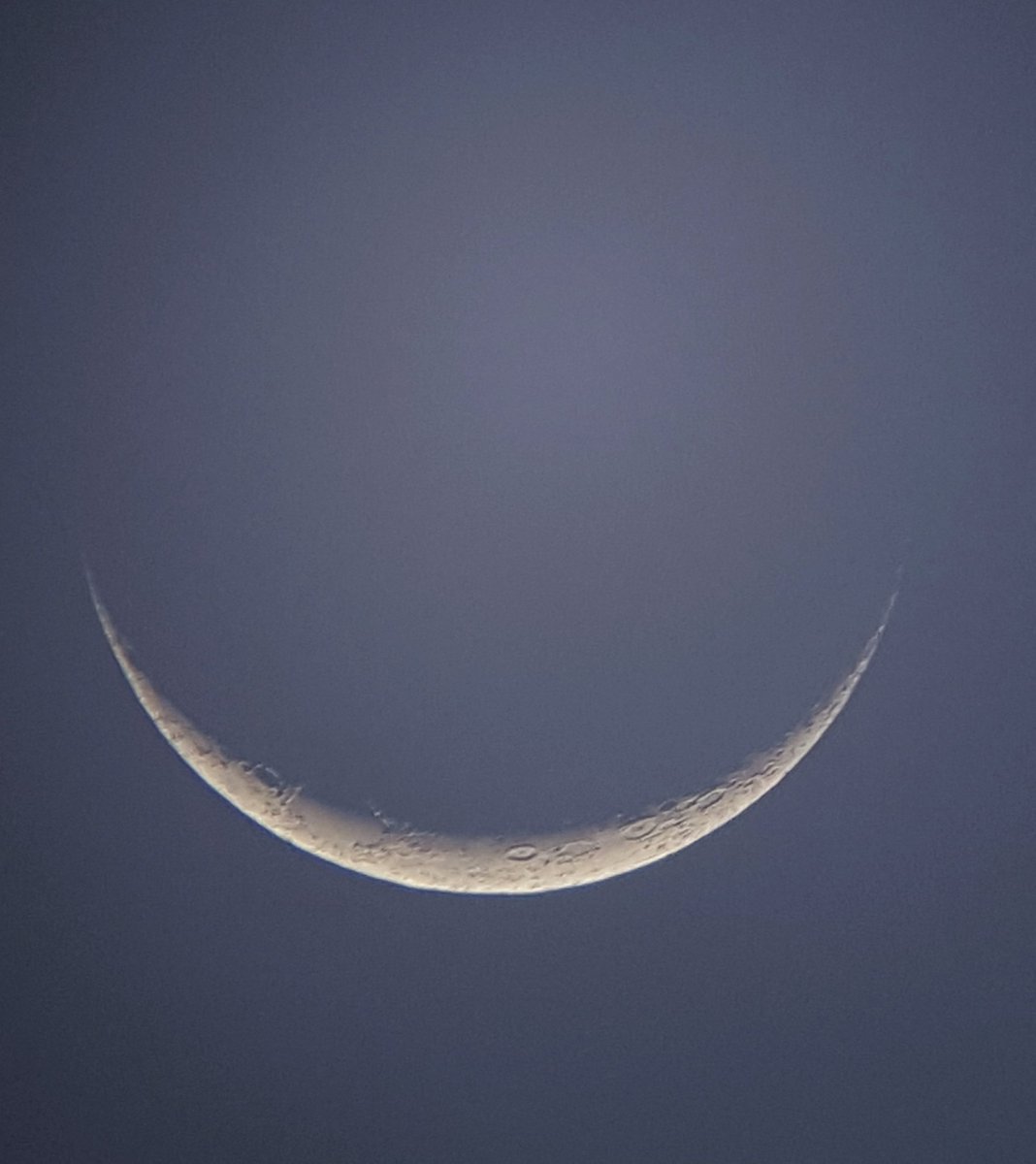 ozkantatli's tweet image. Bu yılın ilk merkür fotoğrafı ve %7.1 aydınlatılmış ay fotoğrafı.
Skylux 7cm f10 Tv 3x samsung s7 edge. #edremit #van @AstroPhotoTurk