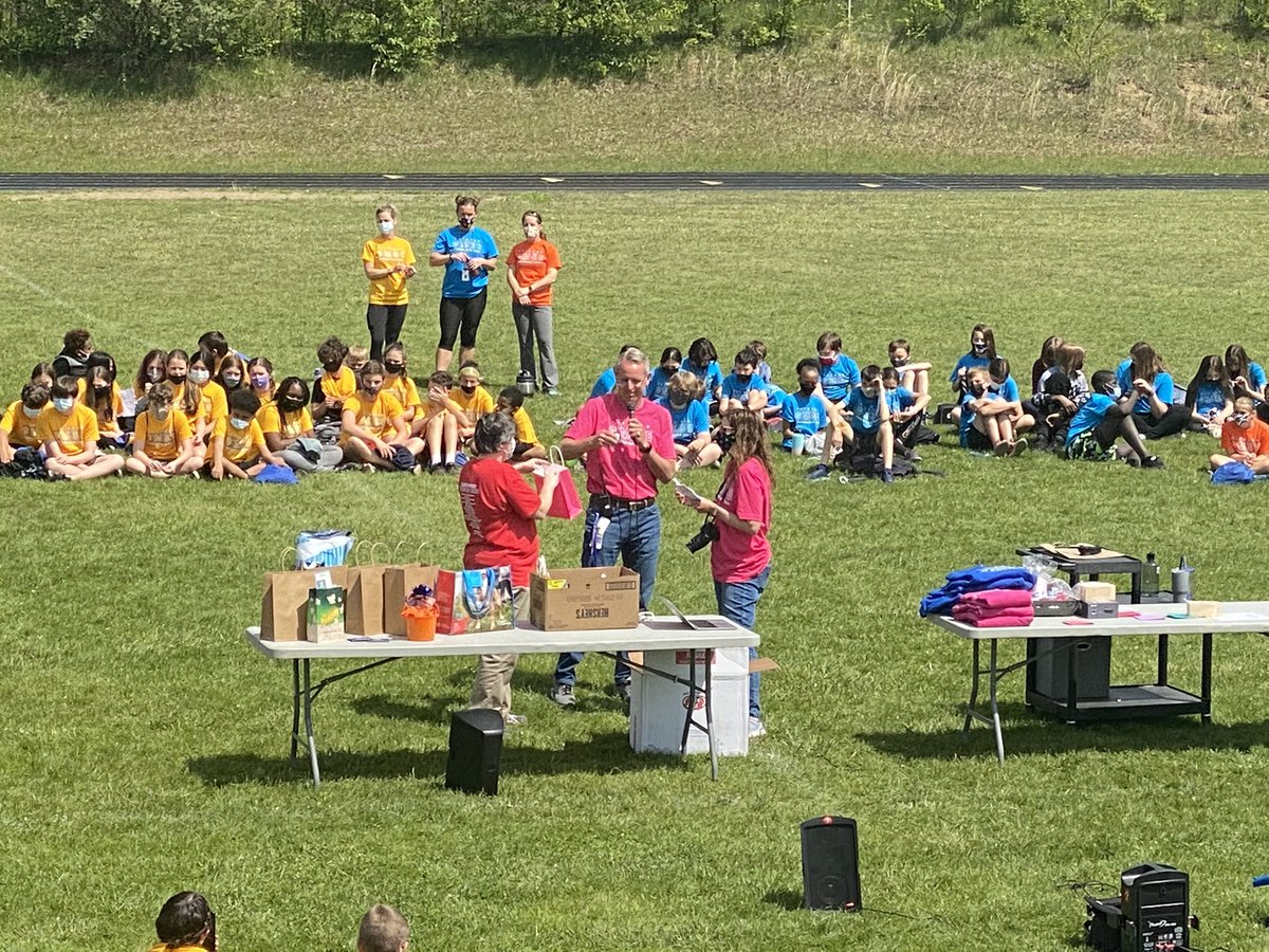 <a href="/GahannaE/">Gahanna Middle School East</a> Fitness Fundraiser Celebration! Awesome day!