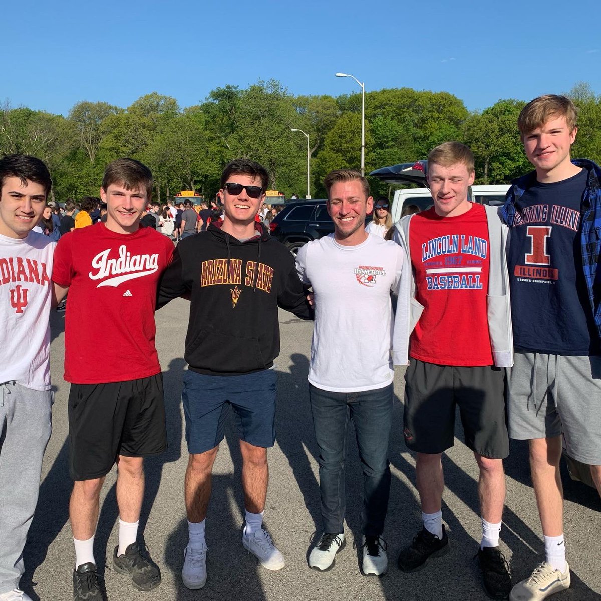 MrFritz8's tweet image. Today was fun #seniors2021 #hawkfest #mshawks