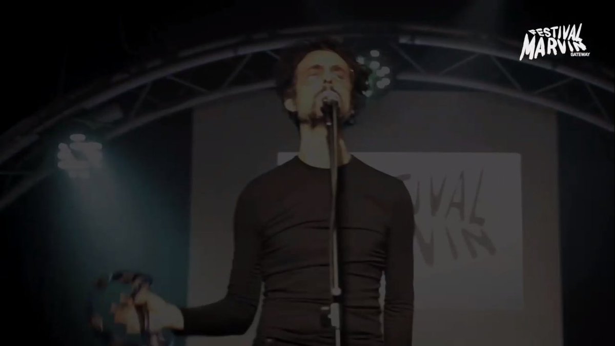 Hacía mucho que no veía nada de <a href="/lasuitebizarre/">LA SUITE BIZARRE</a>. Los topé en el <a href="/FestivalMarvin/">FESTIVAL MARVIN</a> 2018 y su show en el España fue de lo mejor, unas luces muy chidas y otra cosa de show. Me fui a verlos al CCE a los 2-3 días para comprobar y wow. Hoy otra vez estoy impactado. Chido lo que hacen 😉