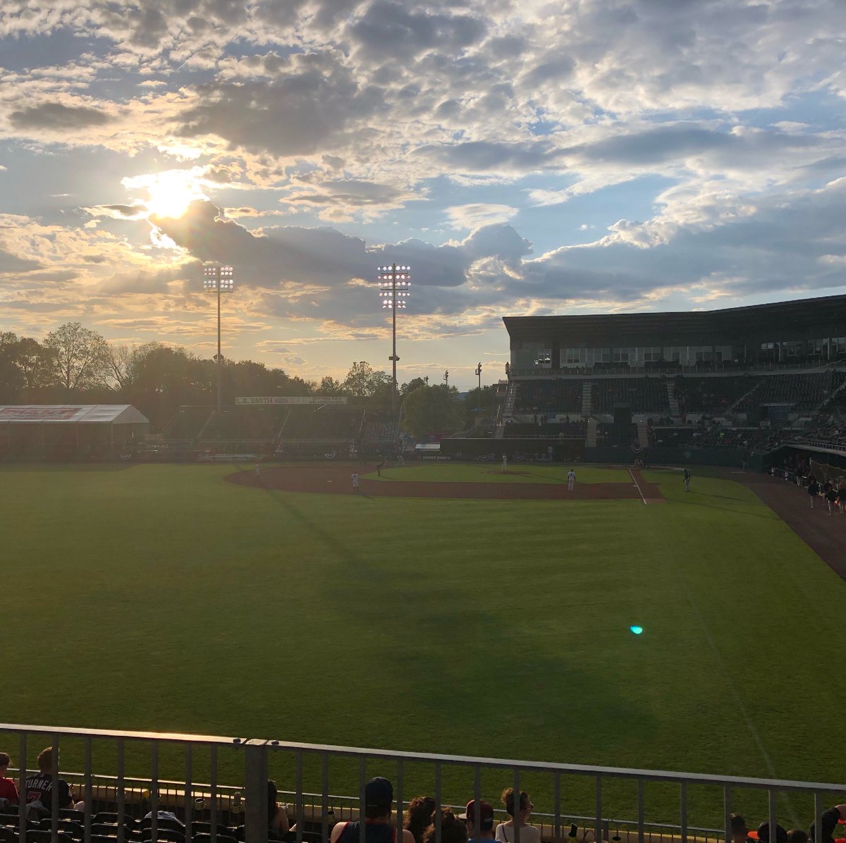 janean15's tweet photo. I spent all of last summer dreaming about this view 😍 #sensylvania #hbgsens https://t.co/irBppoTzXT