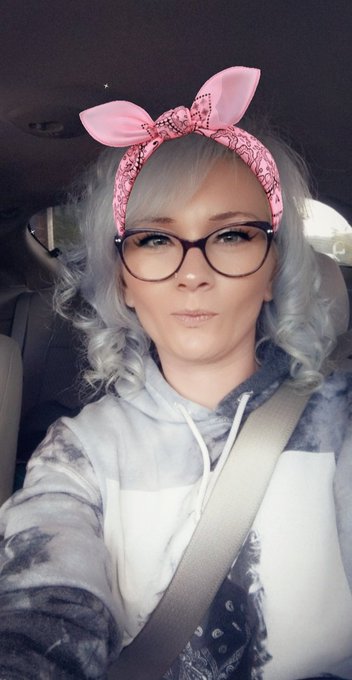 Happy Friday! https://t.co/fyxWX9PgYG<a href="/tag/trump2020tosaveamerica"class="tags"><span>#trump2020tosaveamerica</span></a>