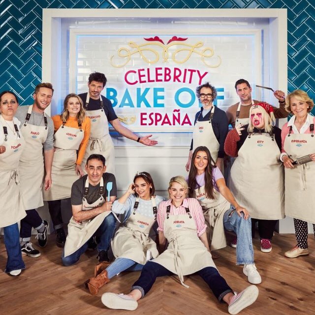 ChefAMontes's tweet photo. Qué honor y qué placer es ser Food Producer de este pedazo de programa con un pedazo de equipo y poder ayudar y empapar de mi profesión a esta tropa de cracks! #CelebrityBakeOff, próximamente en @primevideoes !!! 🍰🍫🍒🍩🍯🍮🍑🍦🥮🥧🍏🍓🥐🍍🍭🍪 https://t.co/vYoxjR0Ow6