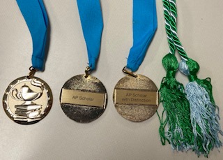 AkinsAPProgram's tweet image. Congratulations to our graduating AP Scholars:
Edgar Cavazos, Mohammad Hakim, and Aisha Lizaola!
I can't wait to hand these to you tomorrow. 🥳
@AkinsEaglesAVID @AkinsCCC @AkinsAISD @AkinsJournalism
