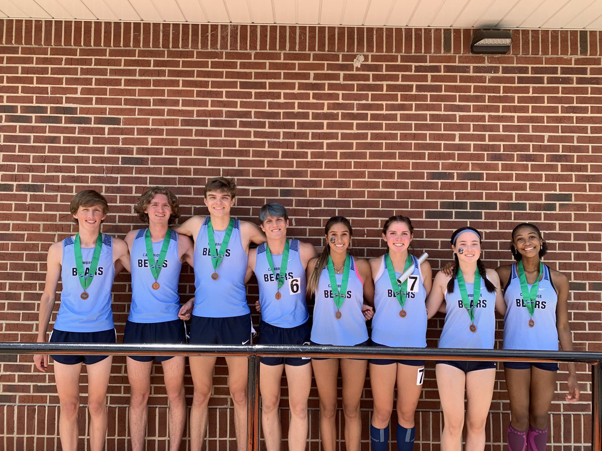 coach_coulter's tweet image. So proud of BOTH our 4x800 teams finishing on the podium in the first year it was added to the state meet! Great group of kids @Cambridge_AD @CambridgeHS1