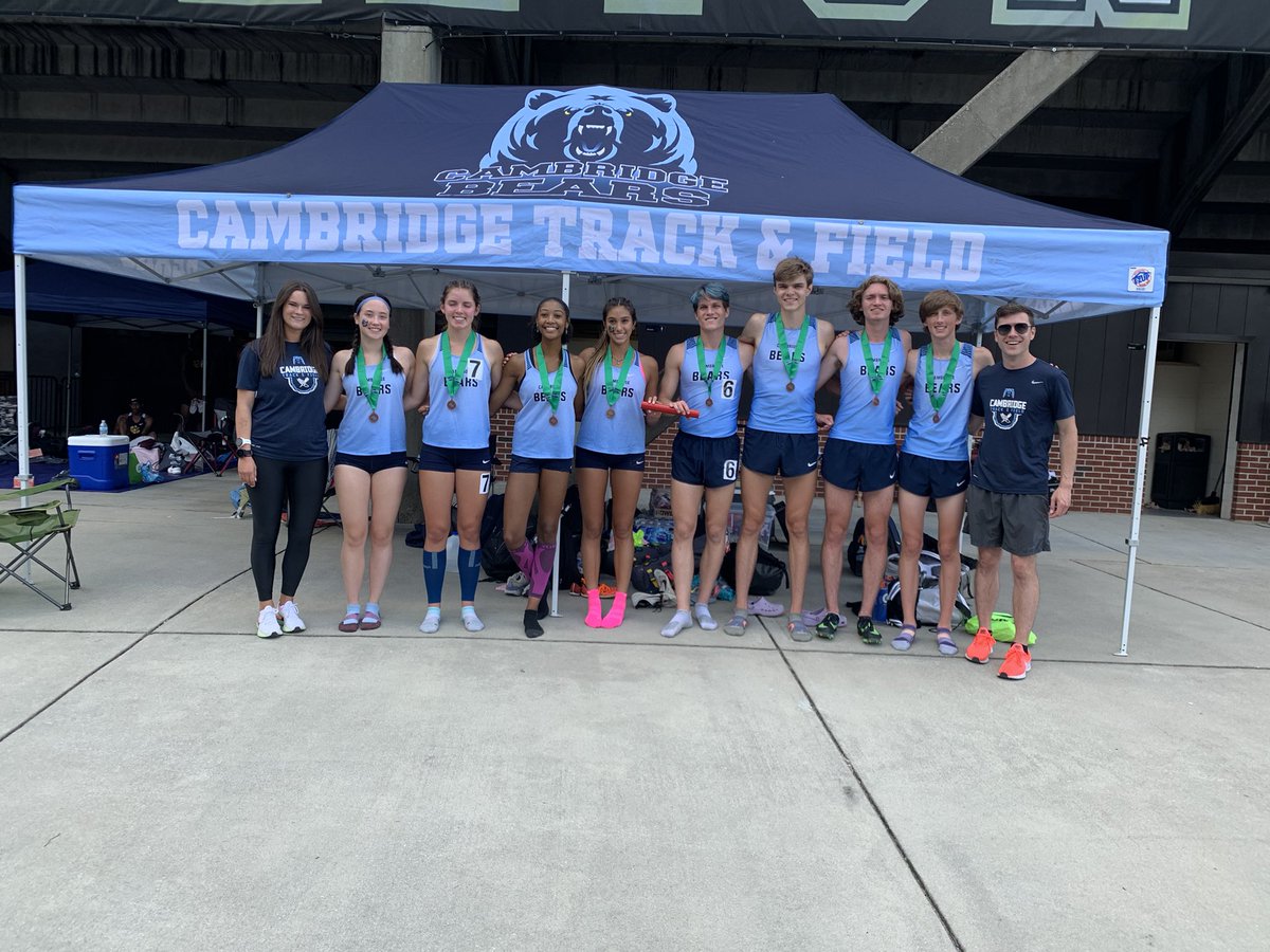 coach_coulter's tweet image. So proud of BOTH our 4x800 teams finishing on the podium in the first year it was added to the state meet! Great group of kids @Cambridge_AD @CambridgeHS1
