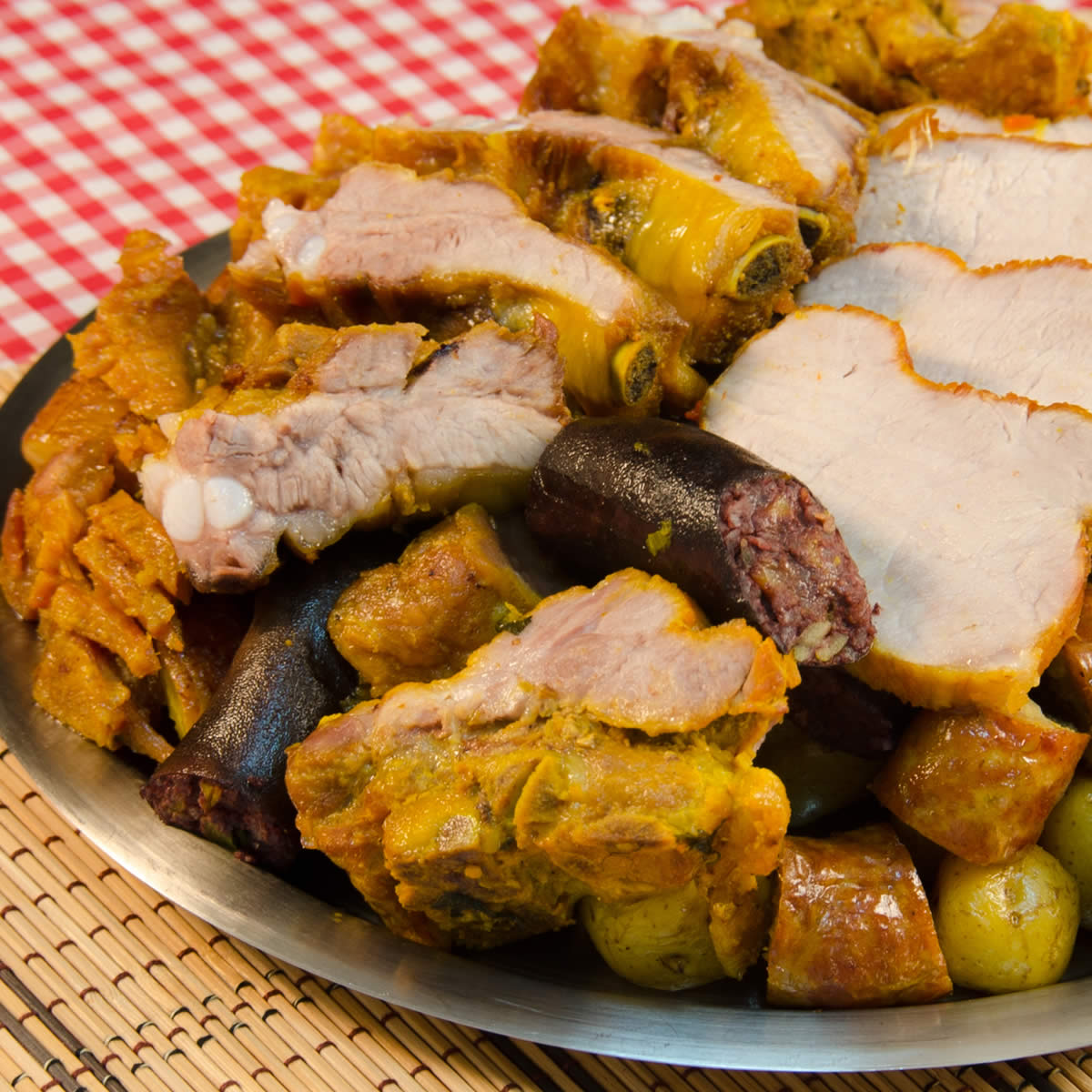 DondeManuelCol's tweet photo. Ven a disfrutar la experiencia Donde Manuel este fin de semana! Tiempo de compartir en familia y amigos. Visítanos y deléitate con platos deliciosos 😋. Te esperamos este fin de semana de 11am a 5pm. Conoce nuestra carta: https://t.co/zBT0ARK9Vg #domiciliosbogota https://t.co/QGI5HIBdVJ