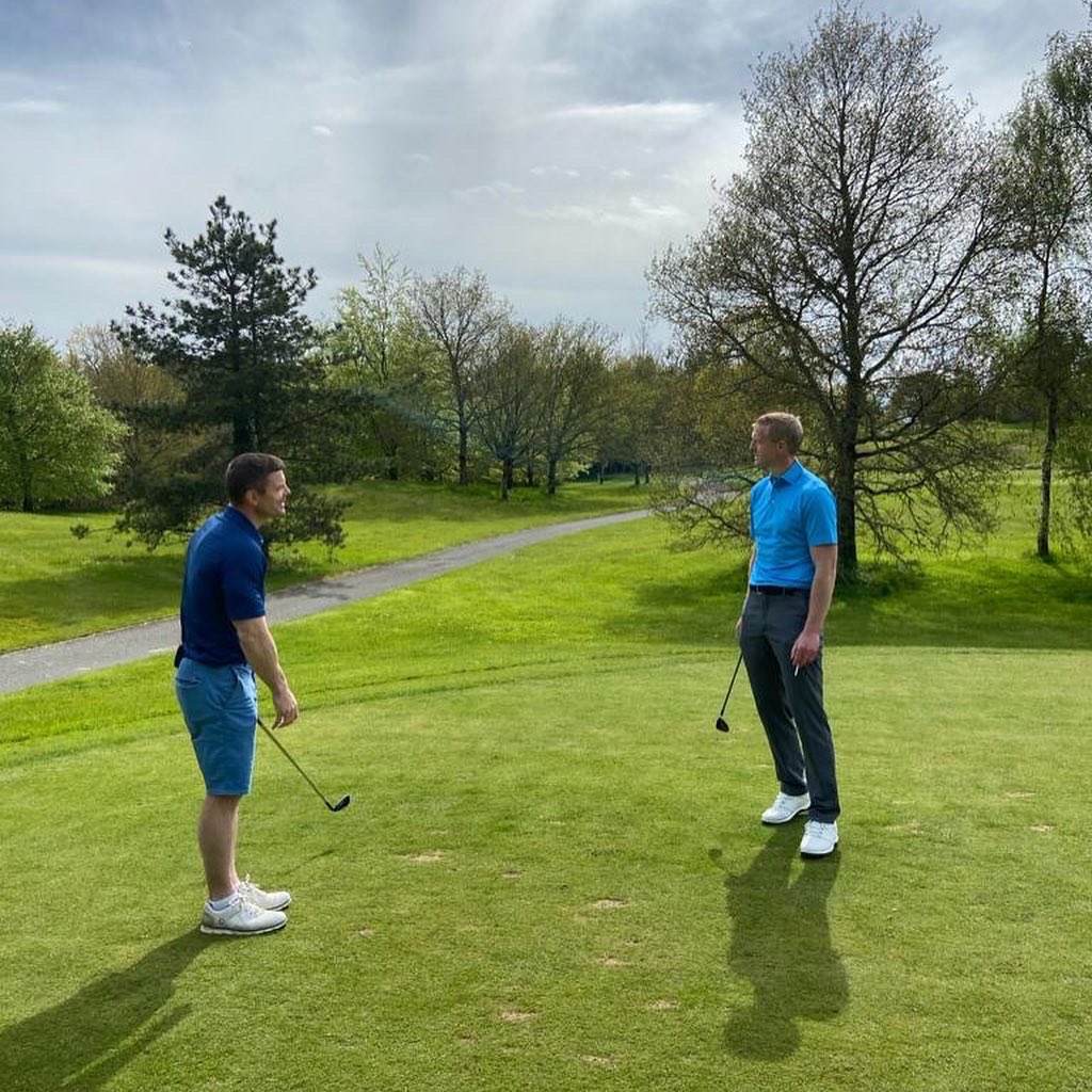 Friday afternoon with a difference @mountjulietgolf course beautiful, weather  great and company even better.  Great chats with @brianodriscoll for @offtheball 🏌️‍♂️🏌️‍♂️#golf #mountjulietestate