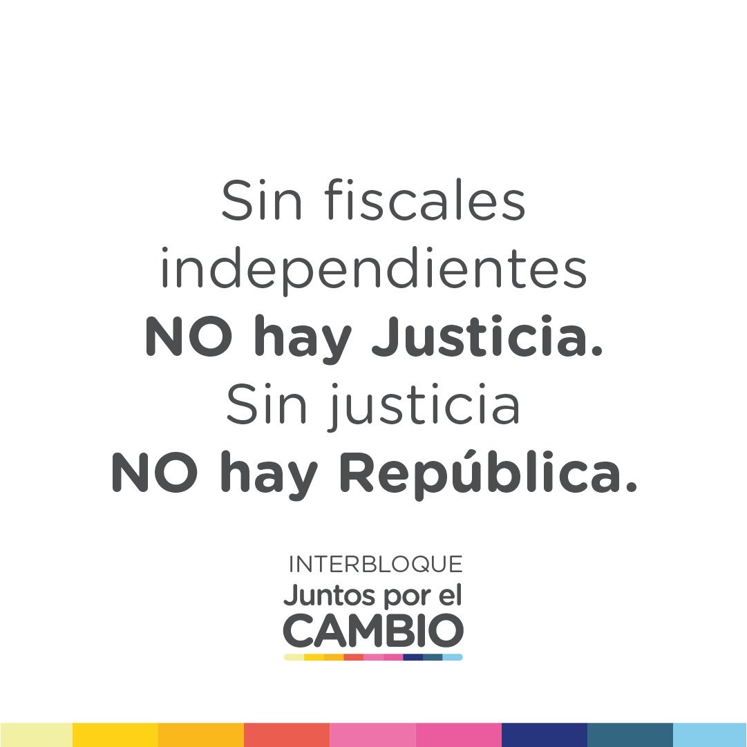 MarianaZuvic's tweet photo. IMPUNIDAD PARA TOD☀️S 

Quieren reformar la ley del Ministerio Público Fiscal, debilitando la figura del Procurador General y limitando la independencia que tienen los fiscales para investigar casos judiciales. 

No vamos a ser cómplices a la  #LeydeImpunidad https://t.co/SiGkVxg94i
