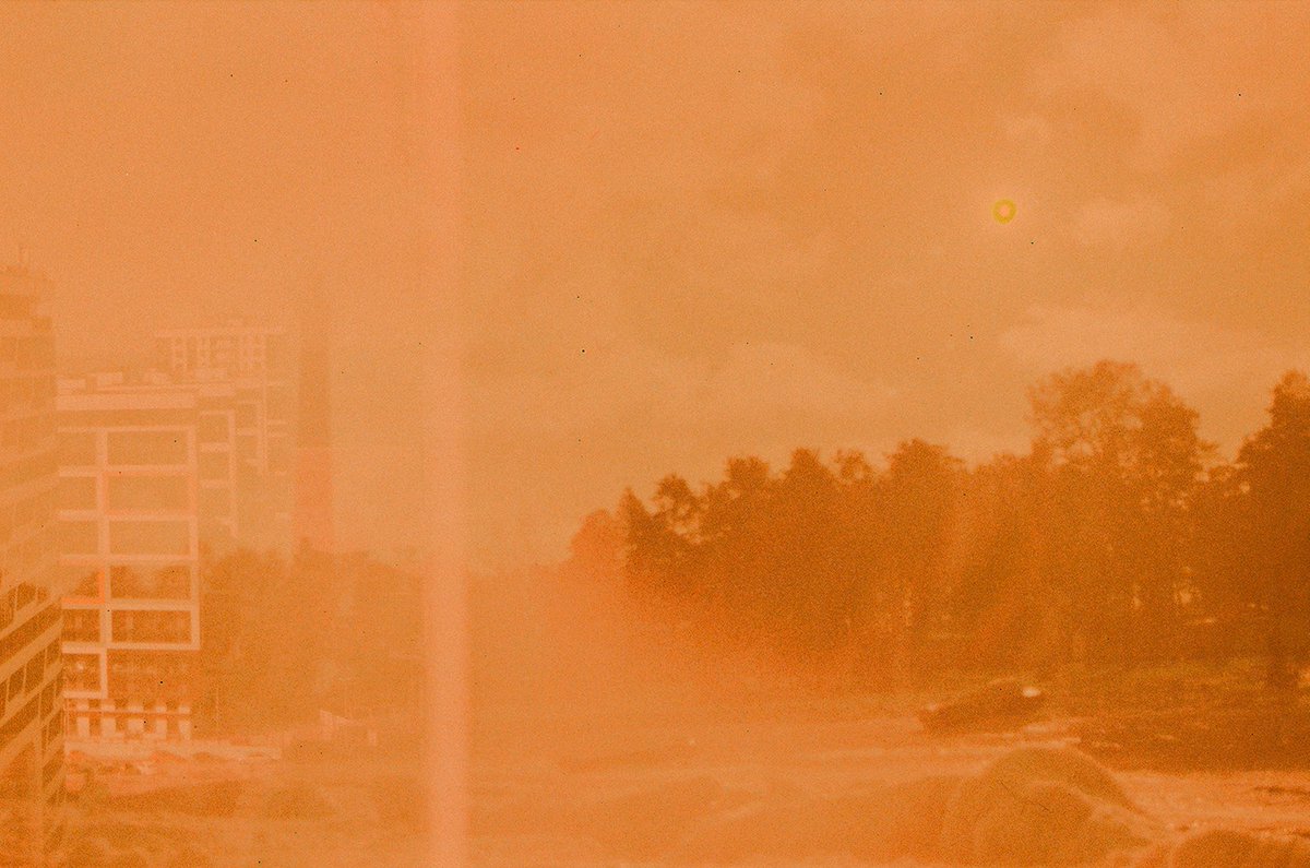 TExistentiel's tweet image. The first drop from the series "JXTP#1 Couches 2020" at @hicetnunc2000 
Juicy ochre in old-fashioned powder
2020
hicetnunc.xyz/objkt/78789
#Tezos #LPoS $hDAO  #NFTs #nftphotography #NFTphotographers #hicetnunc #cryptoart  #lomography #lomochromepurple #zenit122K #crypto #bitcoin