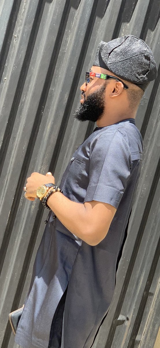 akeebhfs's tweet photo. Be determined!!
Have vision!!
Pursue it with vigor and dedication!!
You will get tired!! But never give up!!
Keep moving!!
Work harder!!
Trust God!!
You will become a leader of your choice👌 https://t.co/2HmQK9YzgI