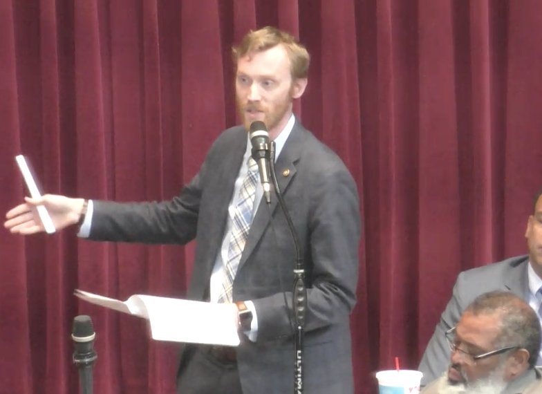 CoMo_Kristin's tweet image. Rep. @PeterforMO highlights change made to the bill that actually expands the $50K penalty on police departments--to be multiplied by *each* employee in that department--so penalties would soar. The #HB85  sponsor believes in this route to "defunding" police for his cause. #moleg