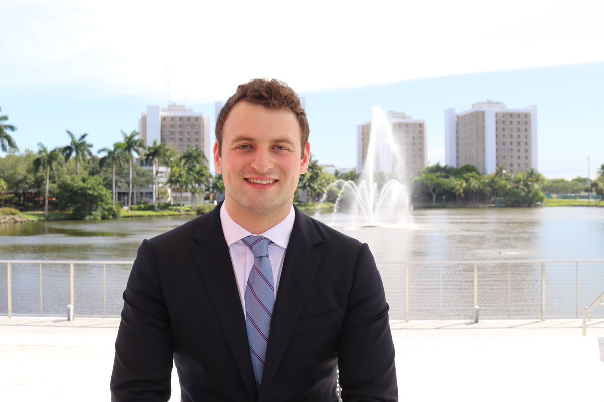 mkatz42's tweet photo. #canesgrad proud of our Canes grad Ethan Bruck and the school of engineering class 2021 https://t.co/ETGbd3PABI