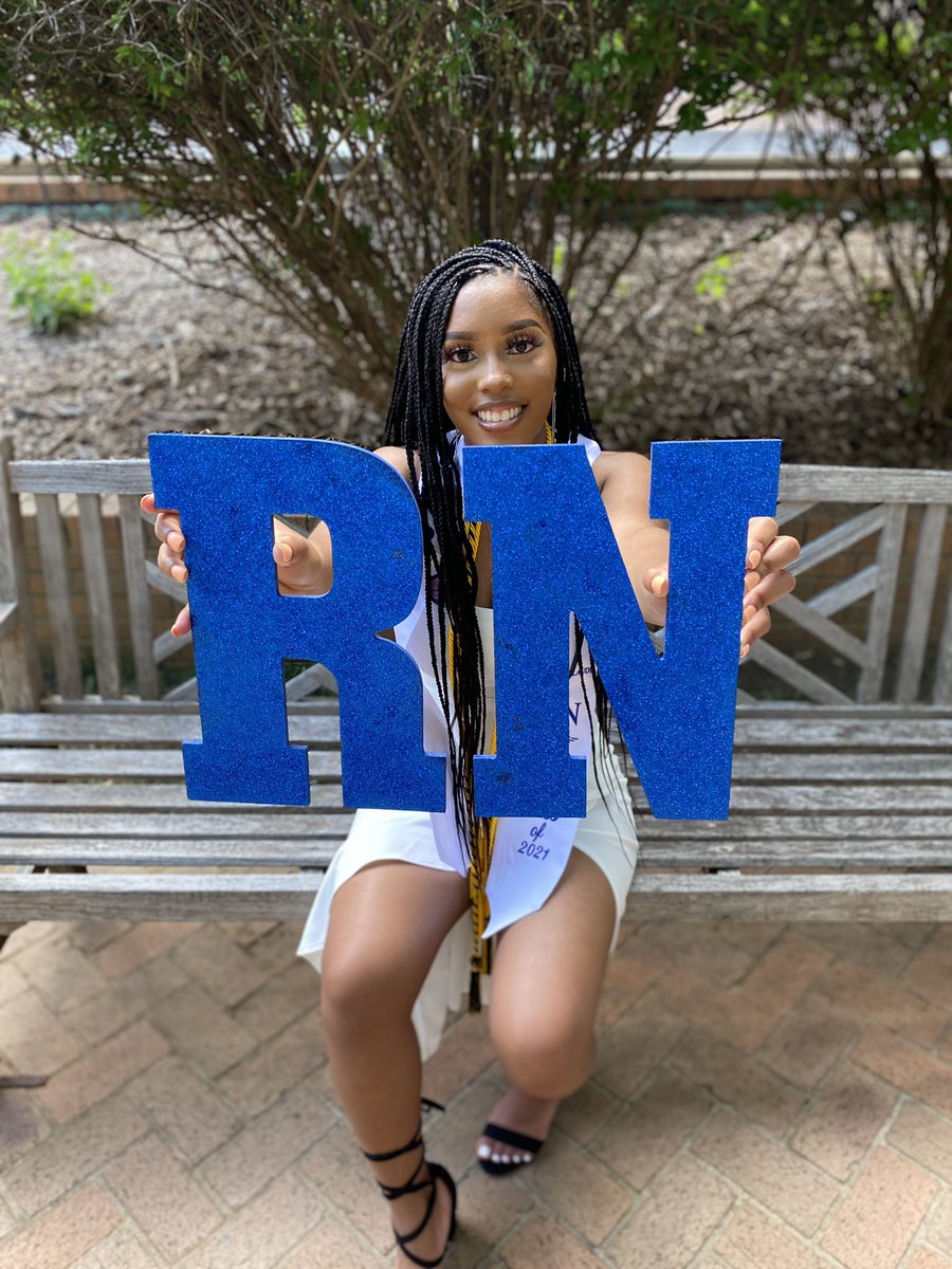kdasiaa's tweet photo. ✅ BS in Nursing, Minor in psychology 
✅4.0 GPA
✅Done in 3 years 
✅ICU Nursing job secured 
#Classof2021 #UTAGrad https://t.co/49zb5SBRjJ