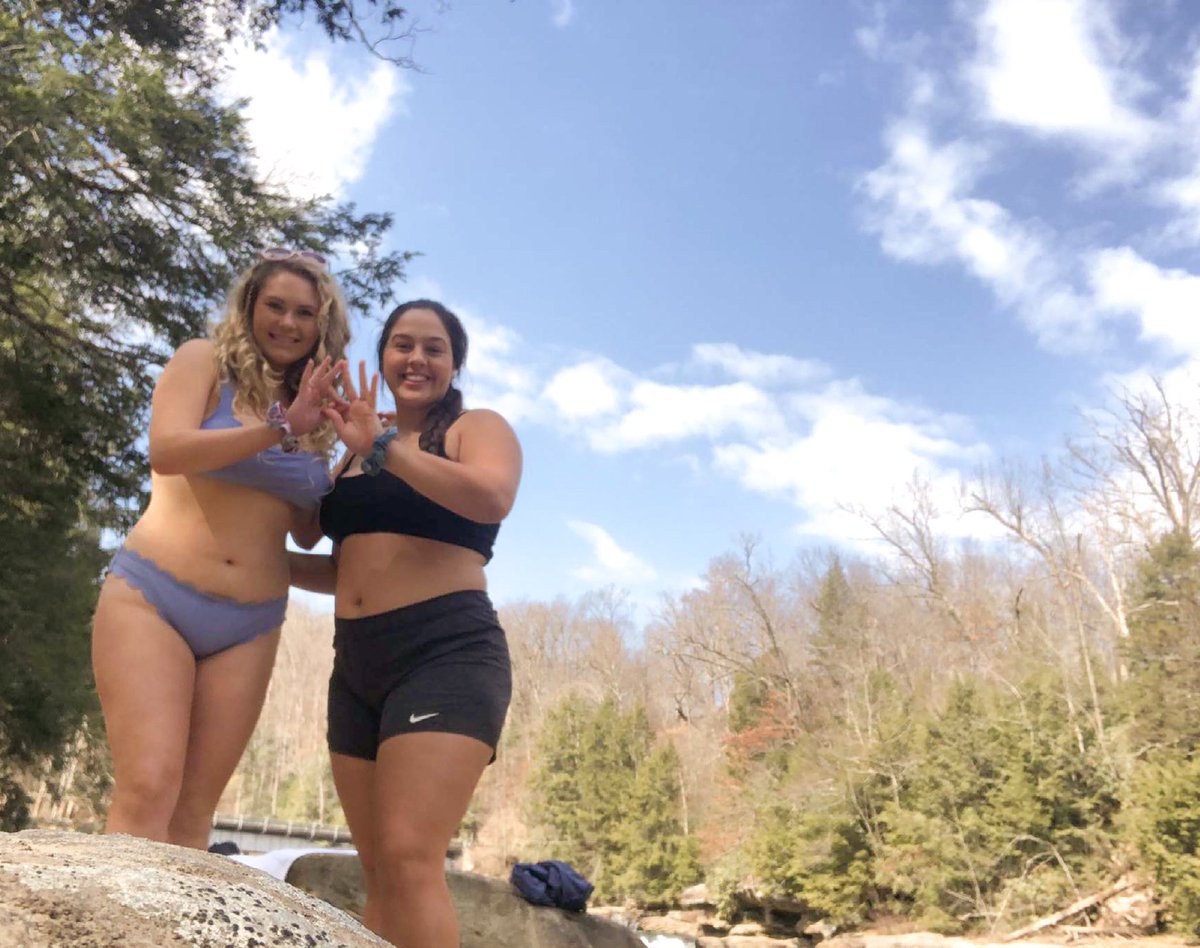 We love soaking up that sweet summer sunshine with our sisters 🌞🍓 #WEareZTA #ZLAM