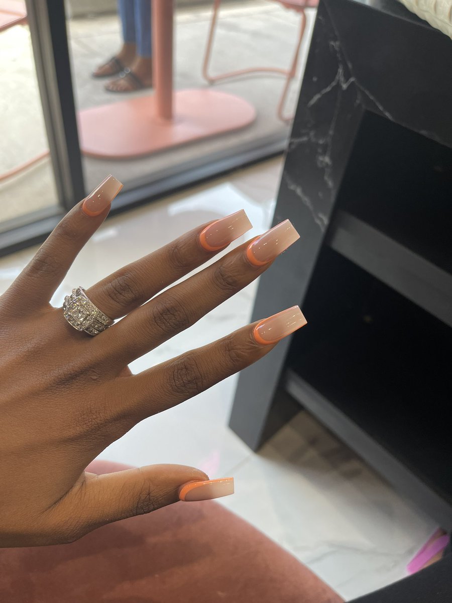 TAi_WHITE's tweet image. Vacay peach 🍑