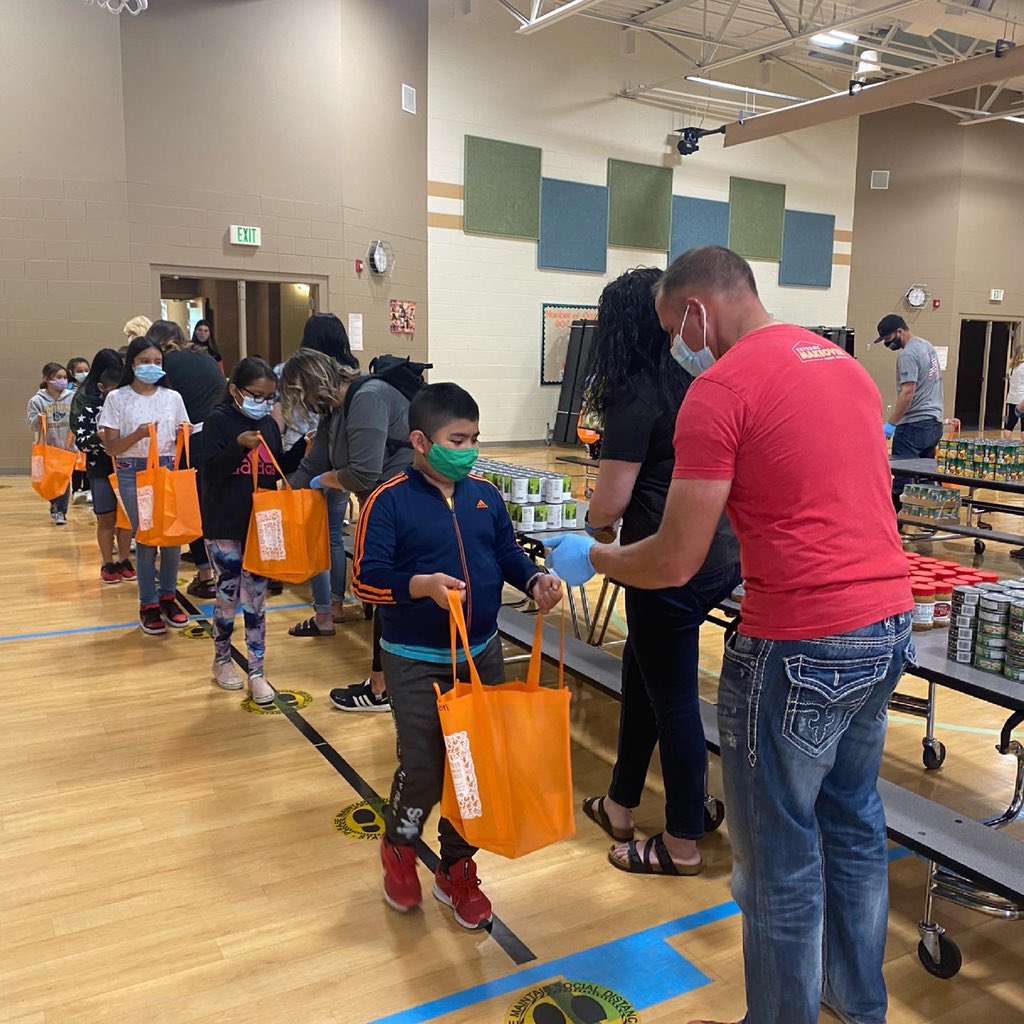 davidsonsonja's tweet photo. Thanks to these amazing volunteers from @WadmanCorp for coming to Bridging the Gap at Odyssey today! We also had a film crew here today because Odyssey Elementary will be featured in a promotional video for @CCSUT. We are excited to see our students shine! @ogdensd @unitedwaynu https://t.co/XsuAE4mbty