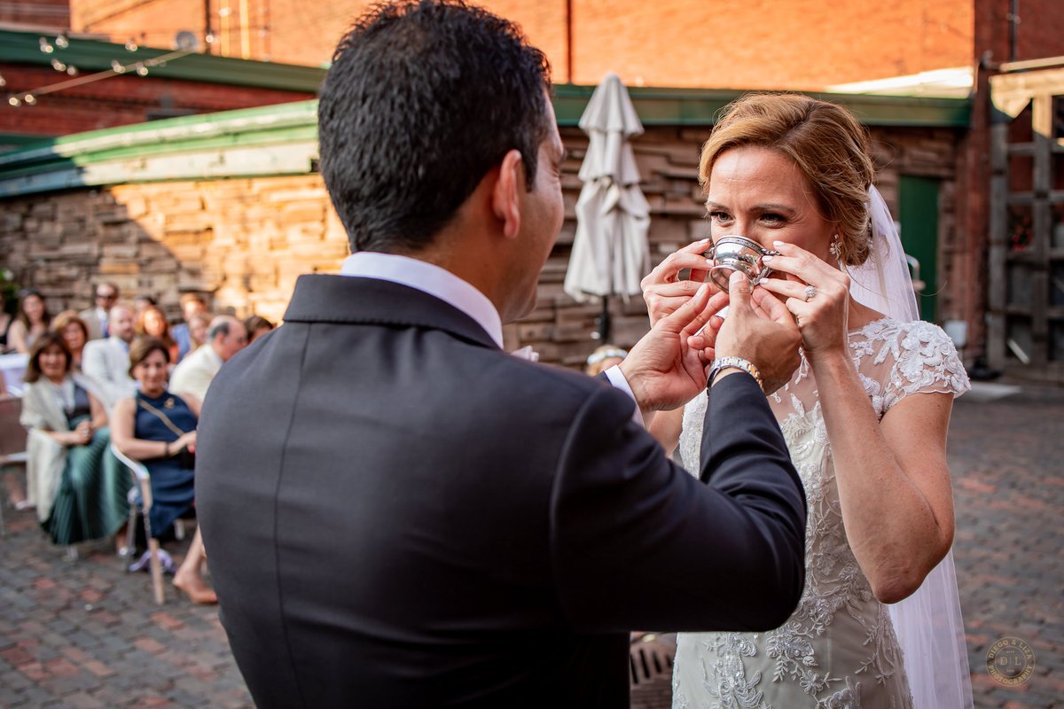 ArcheoToronto's tweet image. Because your kiss is on my list of the best things in life. 🎶
⁣
Together with @EventDistillery, we&apos;re working on brand new options for when we can all get a little closer again — like turn-key weddings on the patio!

Stay safe, stay strong, and stay tuned. 💞

📸: Diego &amp;amp; Liza