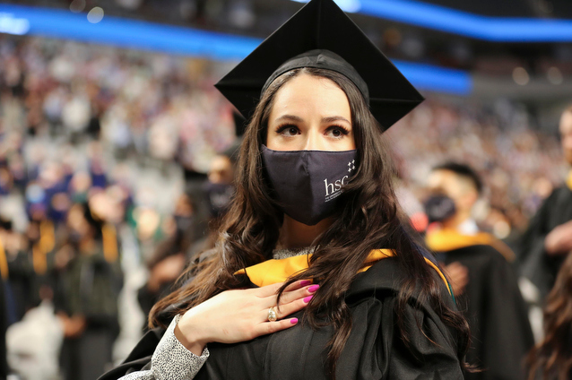 unthealth's tweet image. Congratulations to the Class of 2021! 🙌 

We are so incredibly proud of everything you've accomplished and we can't wait to see what you do next!

#HSCgrad #HSCClassof2021