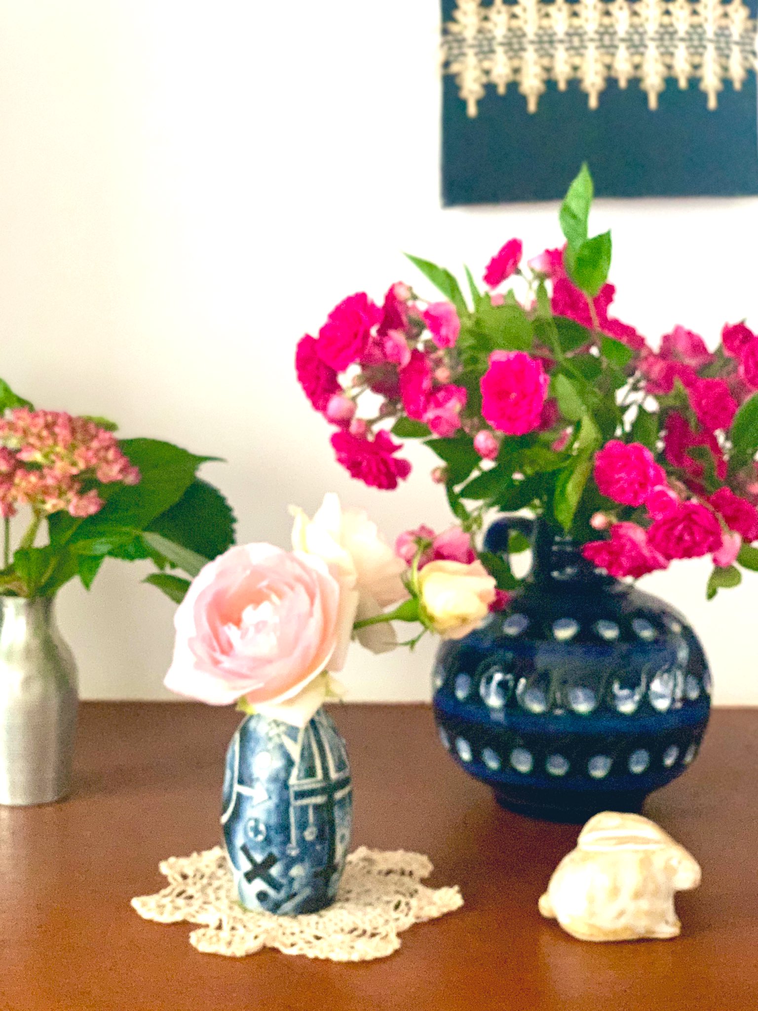 杉浦さやか 今年もバラ配りおばさんになる季節がやってきた 花屋さんのとちがって しおれるのが早いんだけど T Co Ph3l0wfvri Twitter
