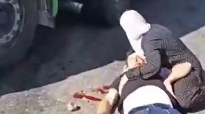 Bize yaptıkları zulümün boyutu o kadar büyüktü’ki inkar edemediler. Onlarda bizi inkar etti..